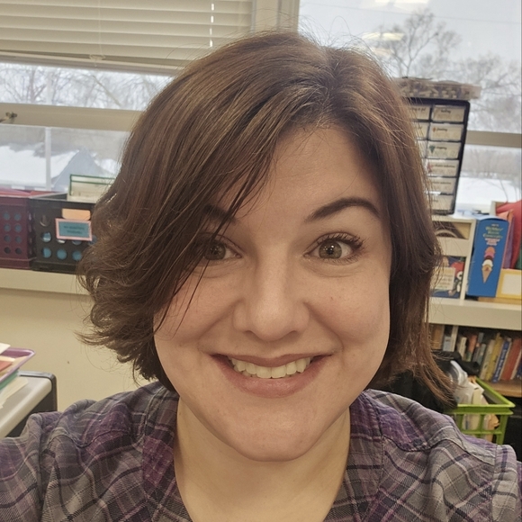 Meet your Posher, Anne - Picture 1 of 1